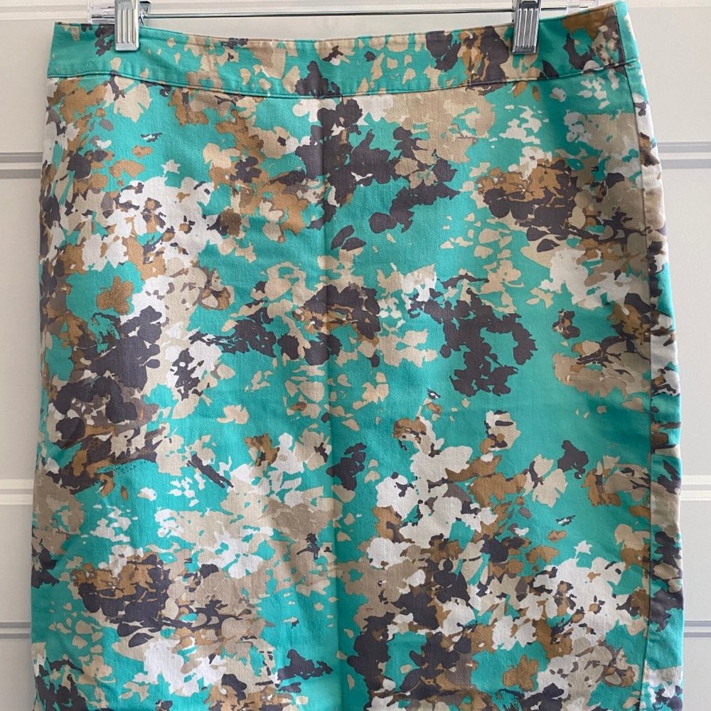 Falda Turquesa  Flores VanHeusen Size8